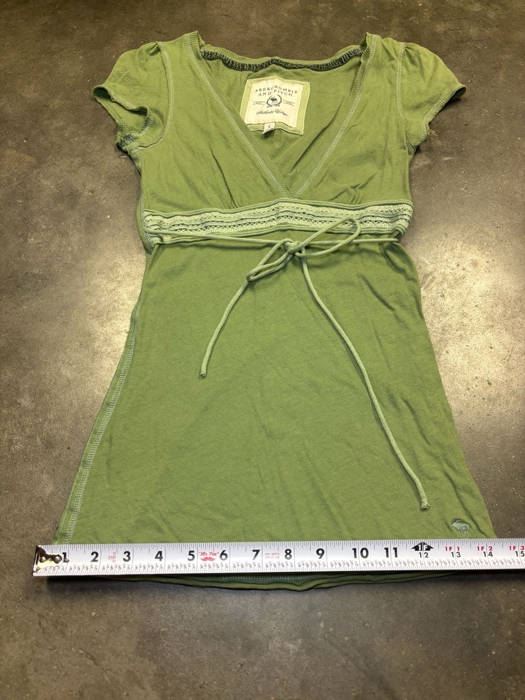 Abercrombie & Fitch Top Size S Green V-Neck Lace Y2K 10