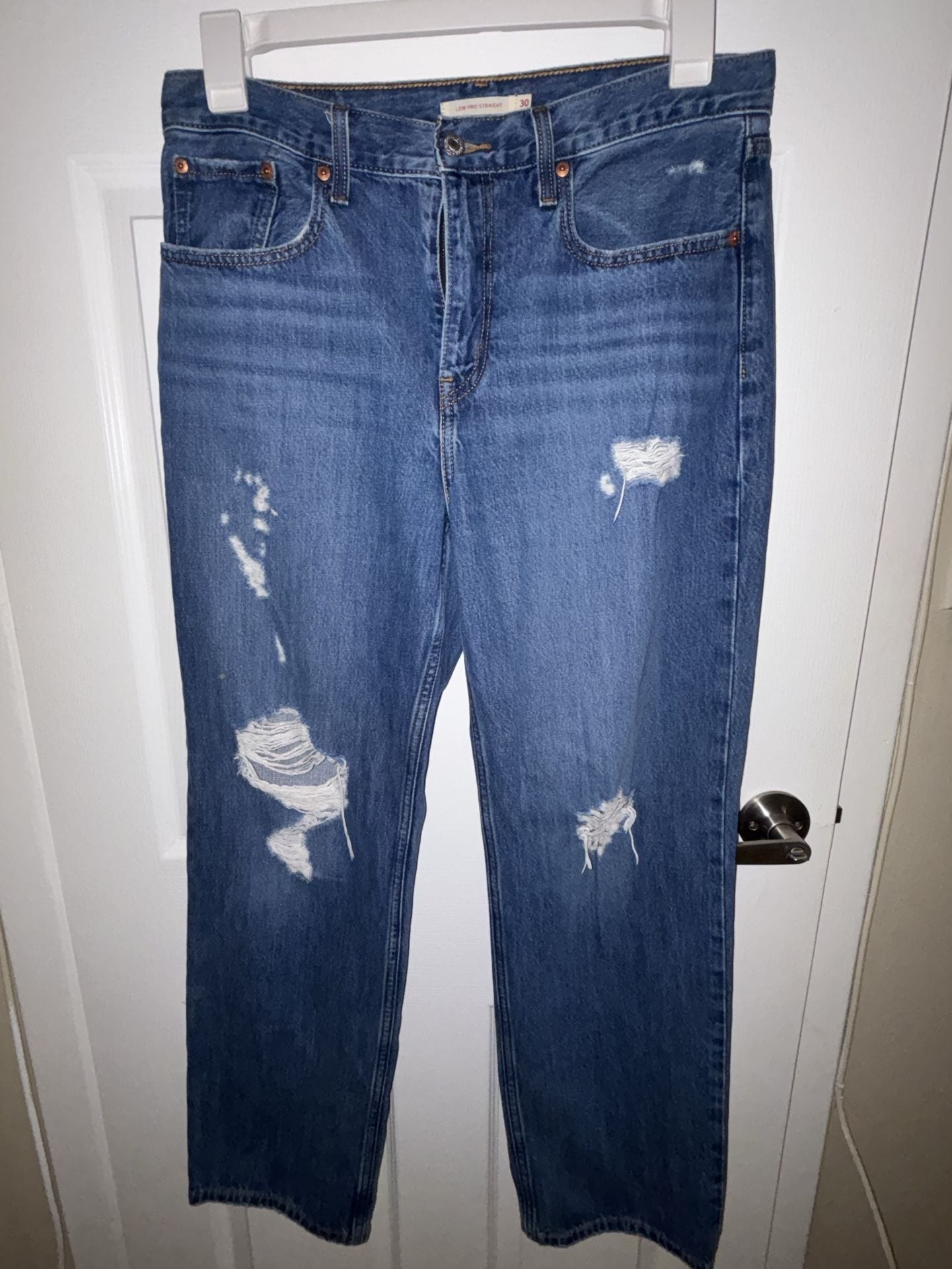 Levi's Low Pro Straight Jeans Size 30 Distressed 2