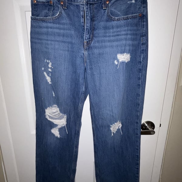 Levi's Low Pro Straight Jeans Size 30 Distressed