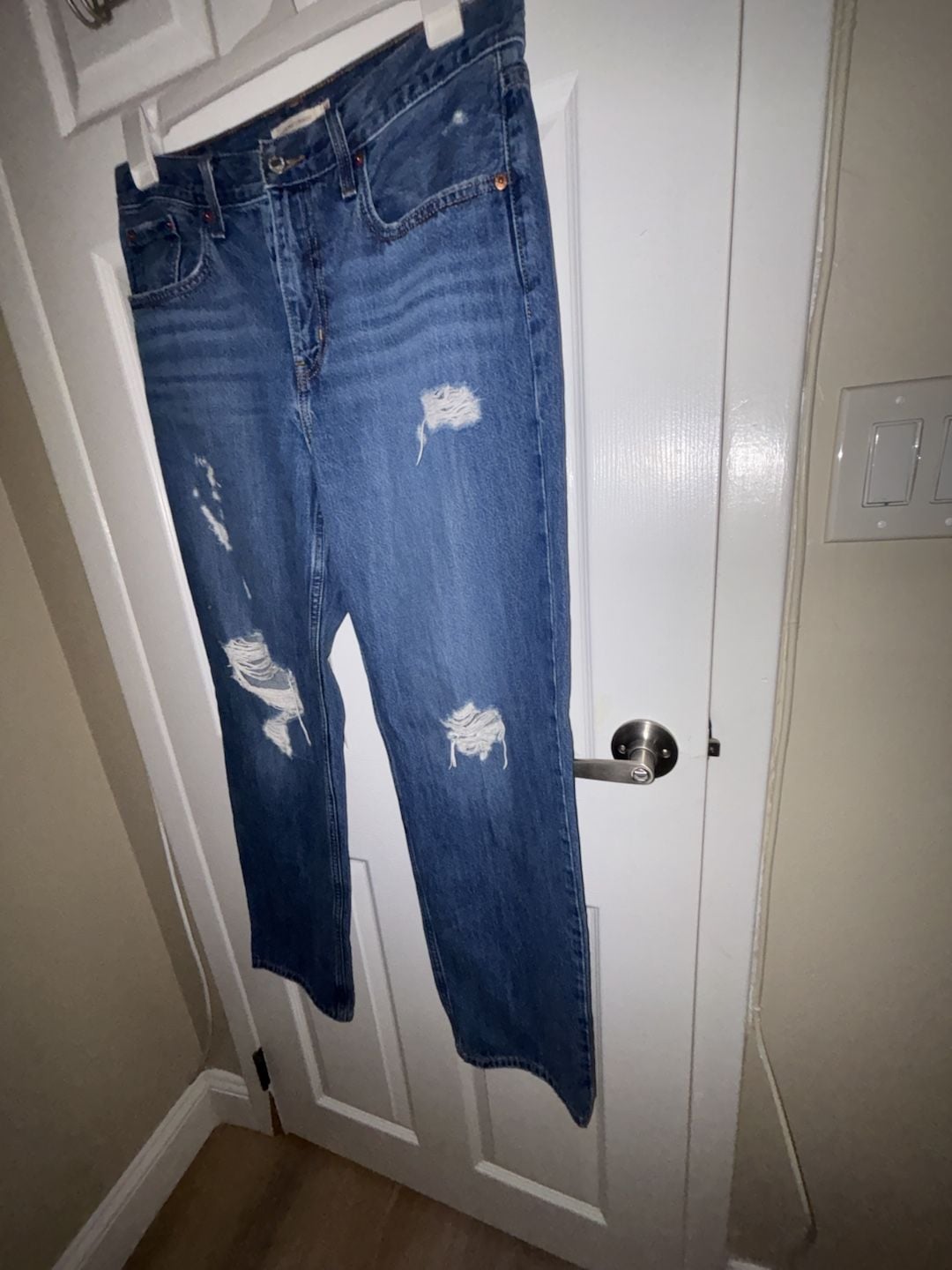 Levi's Low Pro Straight Jeans Size 30 Distressed 4