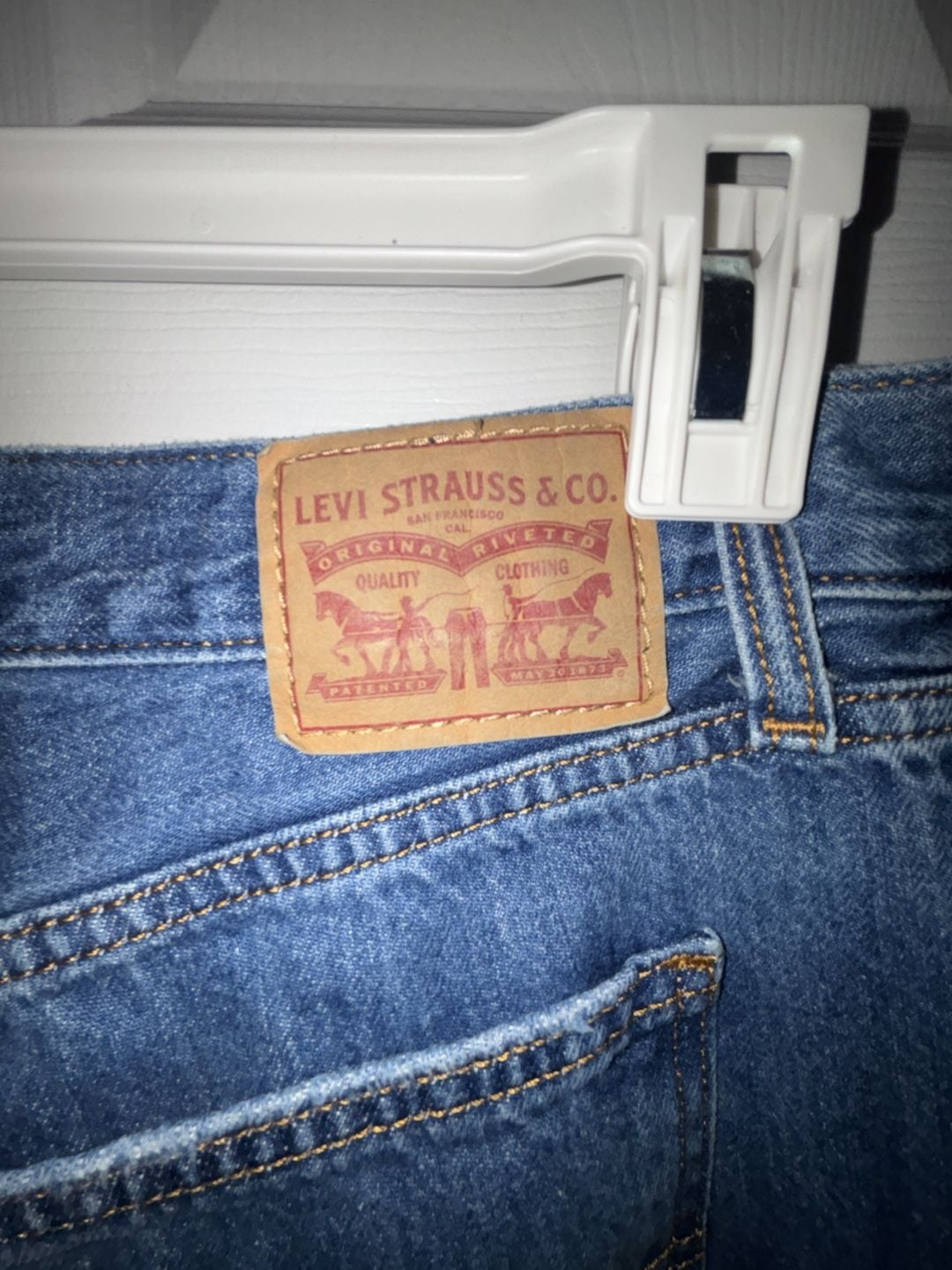 Levi's Low Pro Straight Jeans Size 30 Distressed 7
