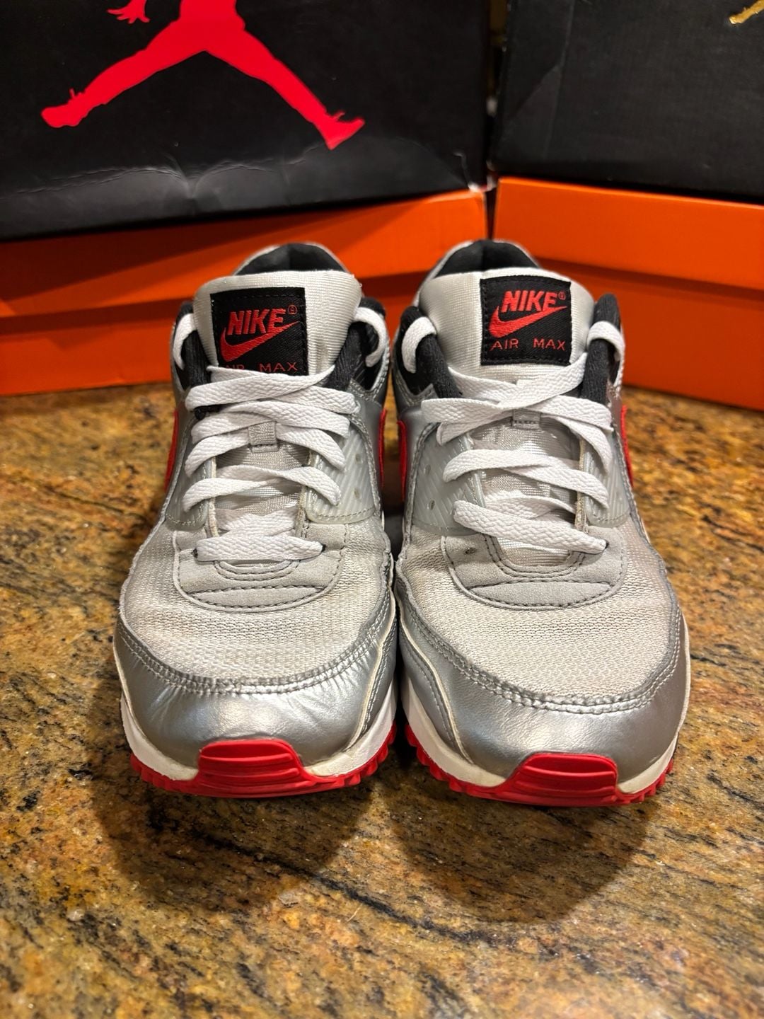 Nike Air Max 90 Size 9 Photon Dust Metallic Silver University Red 7
