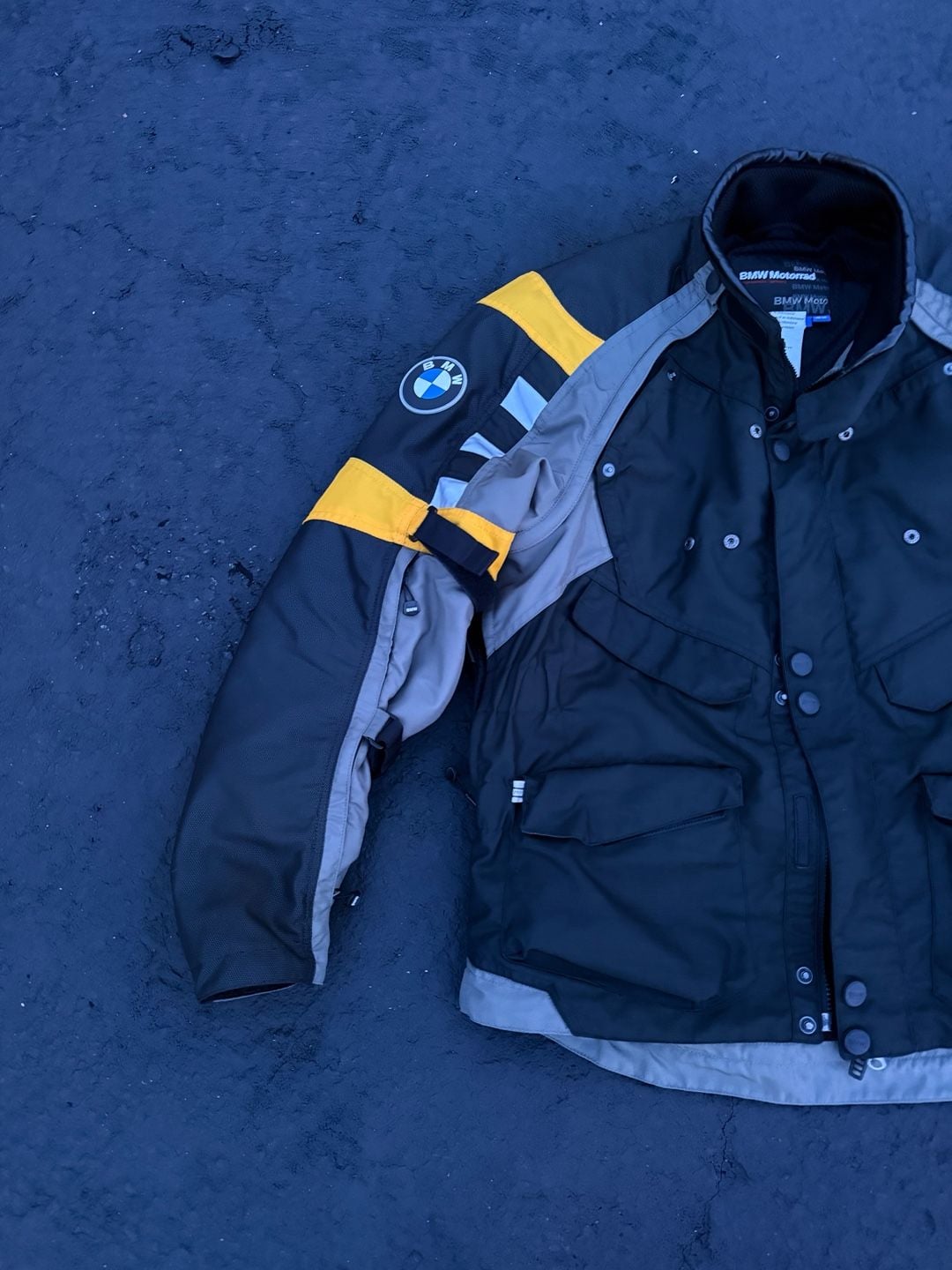 BMW Motorrad Rallye 3 Jacket Size 52 Black Yellow Motorcycle Touring 3