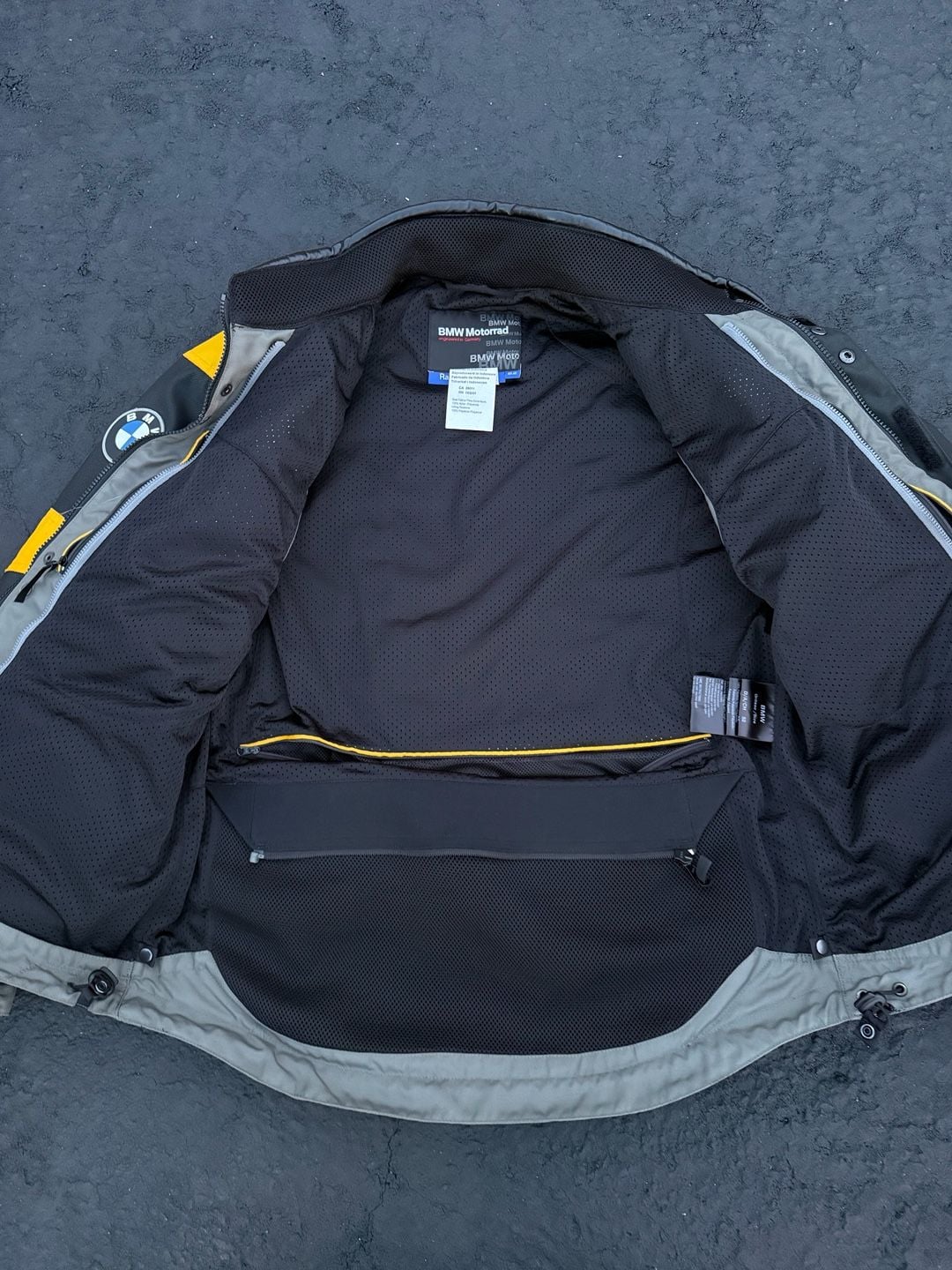 BMW Motorrad Rallye 3 Jacket Size 52 Black Yellow Motorcycle Touring 7