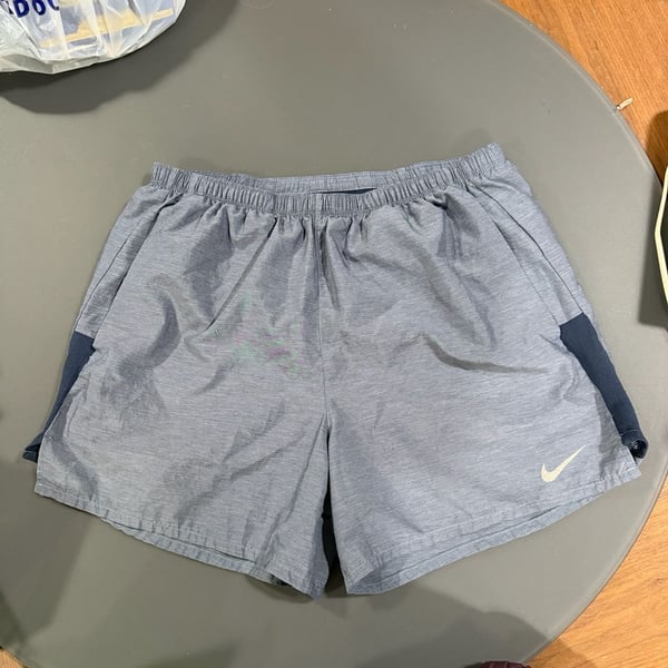 Nike Challenger Running Shorts Size L Gray Dri-Fit