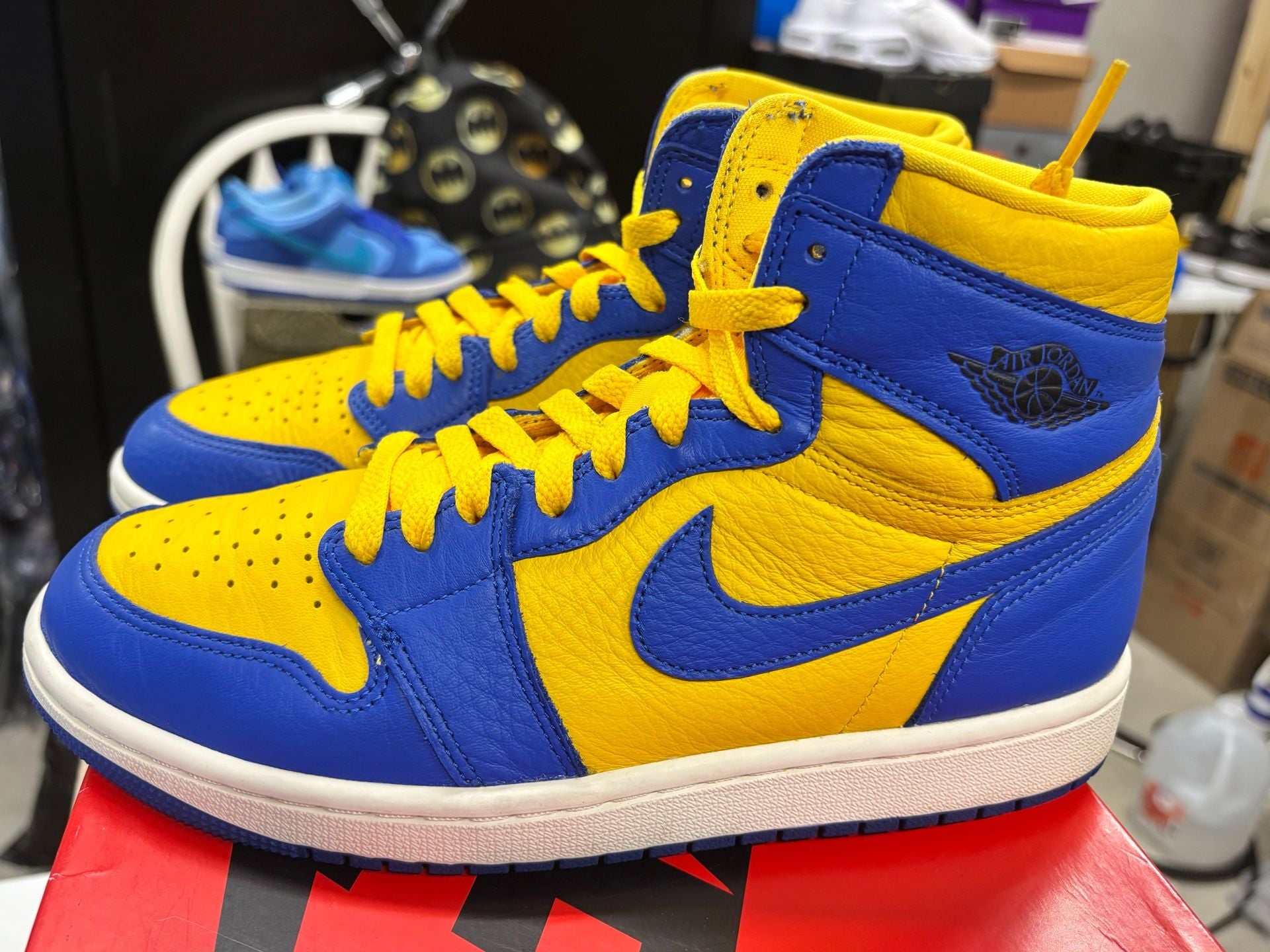 Air Jordan 1 Retro High OG Size 7.5W Reverse Laney 3