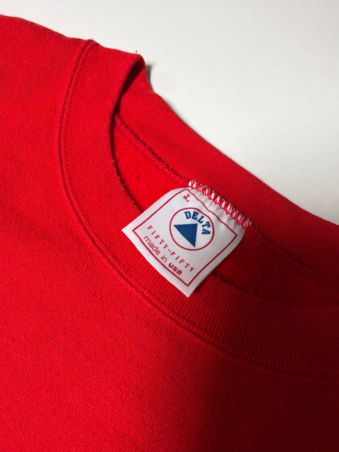 Delta Dear Santa I Want It All Crewneck Sweatshirt Size L Red Holiday 4