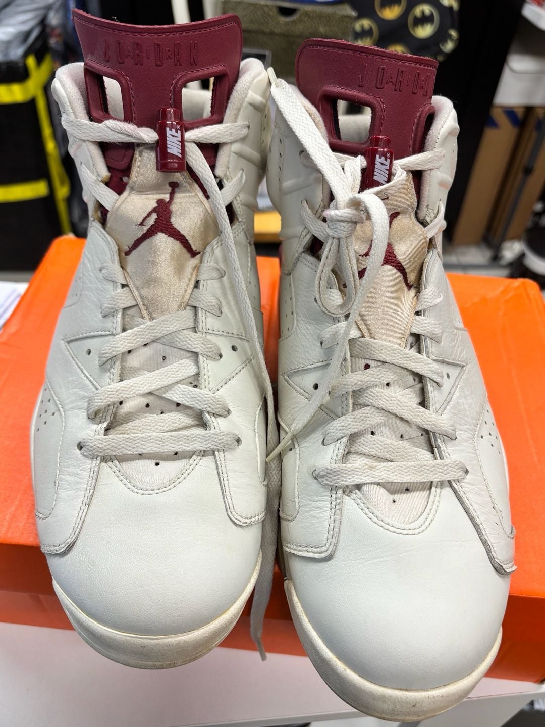 Jordan 6 Retro Maroon White Maroon High Top 2015 384664-116 11M 4