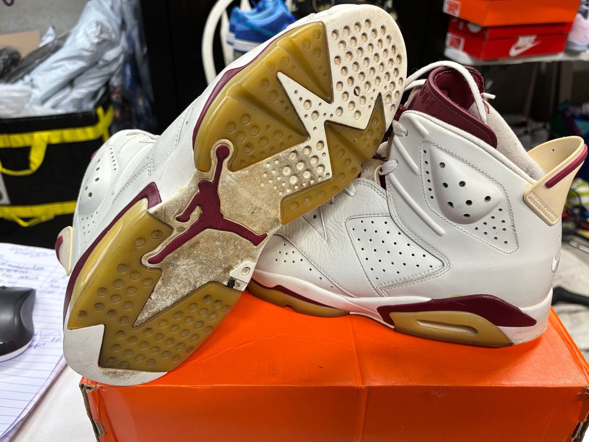 Jordan 6 Retro Maroon White Maroon High Top 2015 384664-116 11M 8