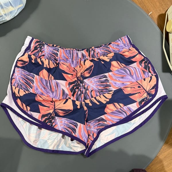 Nike Tempo Running Shorts Size XL Tropical Leaf Print Dri-Fit