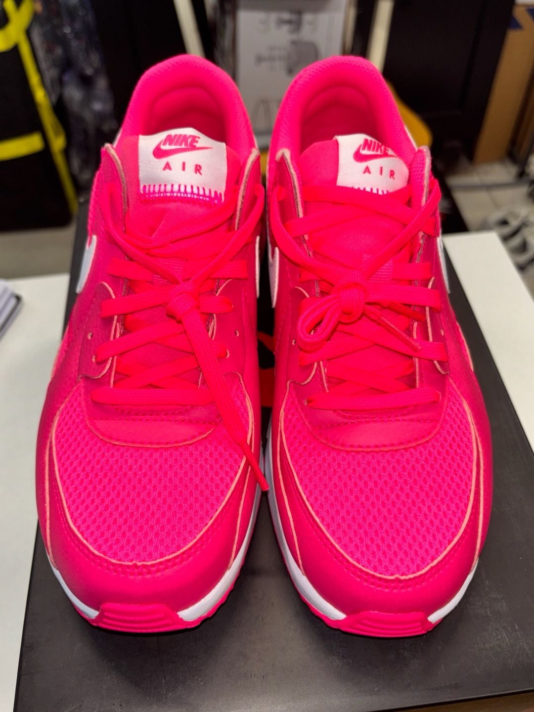 Nike Air Max Excee Size 7.5 Hyper Pink White Casual Sneakers 4