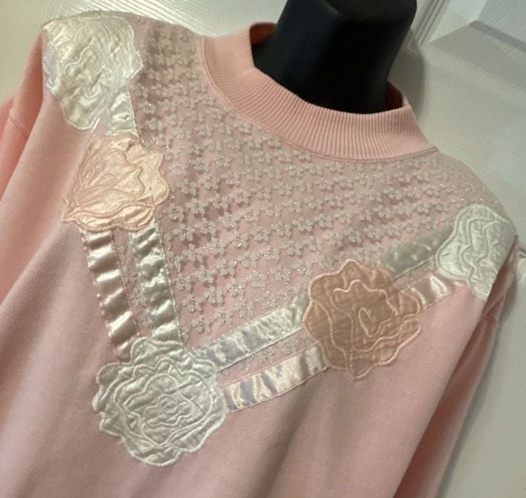 Traffic Jam Sweatshirt Sz L Pink Vintage Lace Overlay Rose Pullover Granny Vtg  7