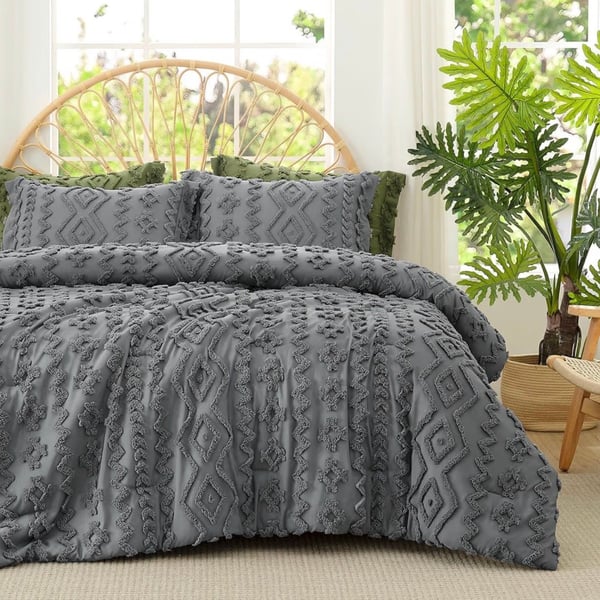 Amélie Home Tufted Boho Comforter Set King Size Charcoal Gray 3 Pieces 