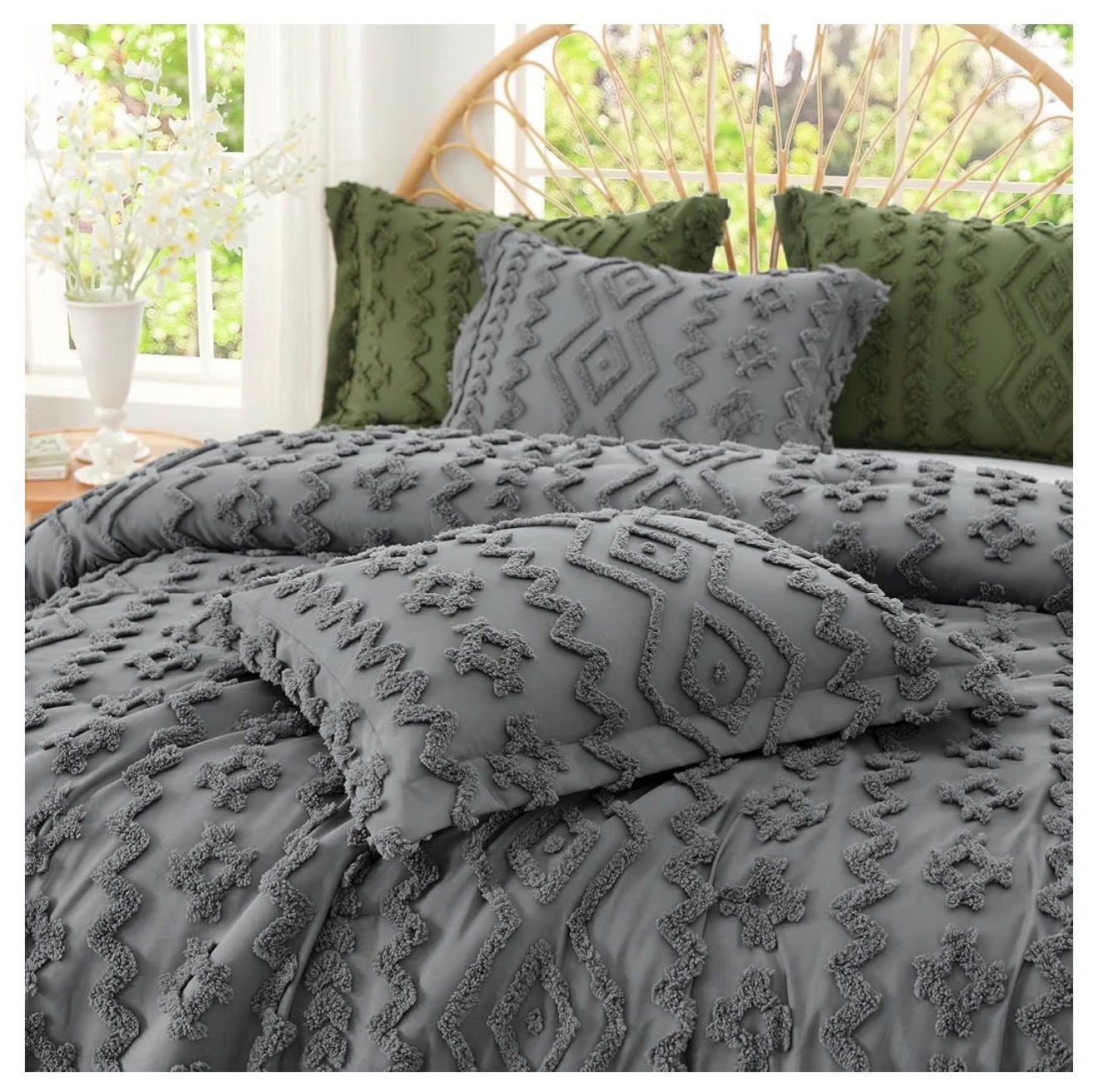 Amélie Home Tufted Boho Comforter Set King Size Charcoal Gray 3 Pieces 3