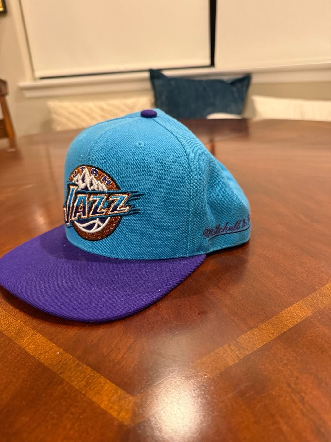 Mitchell & Ness Utah Jazz Hardwood Classics Fitted Hat Size 7 3/4 5