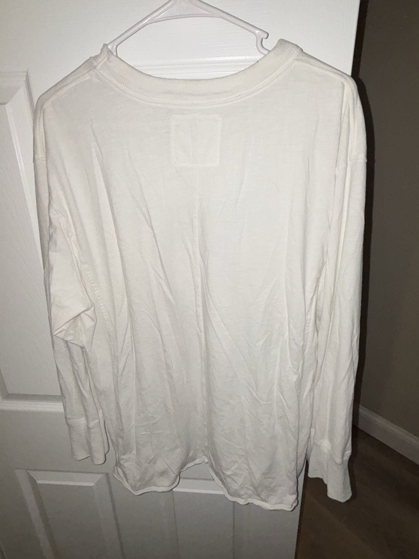 Aerie Long Sleeve Shirt Size M White Bow Graphic 6