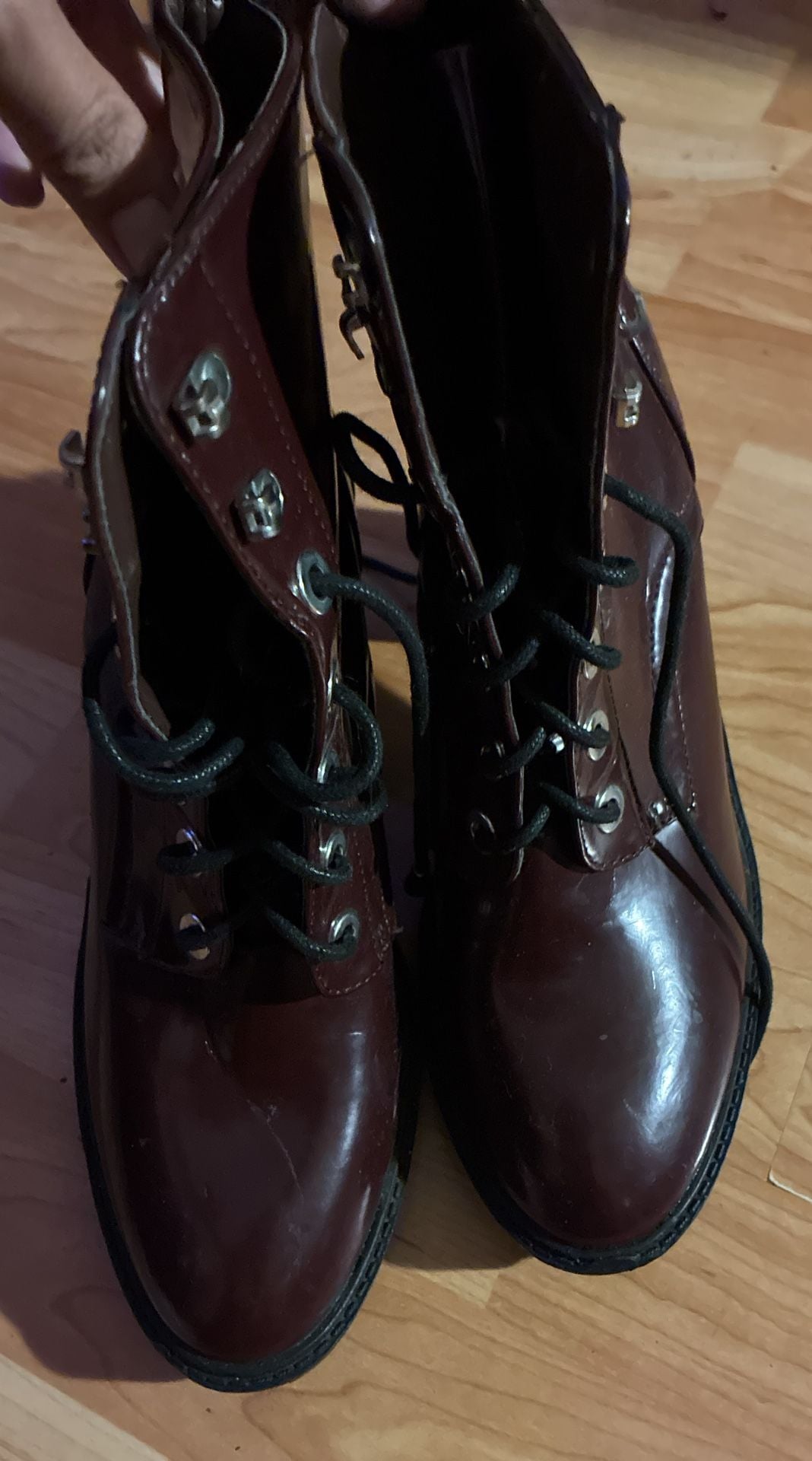 Burgundy Patent Leather Lace-Up Chunky Heel Ankle Boots Size 9 10