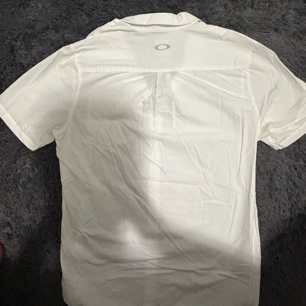 Oakley Button Up Shirt Size L White Short Sleeve with Oakley details