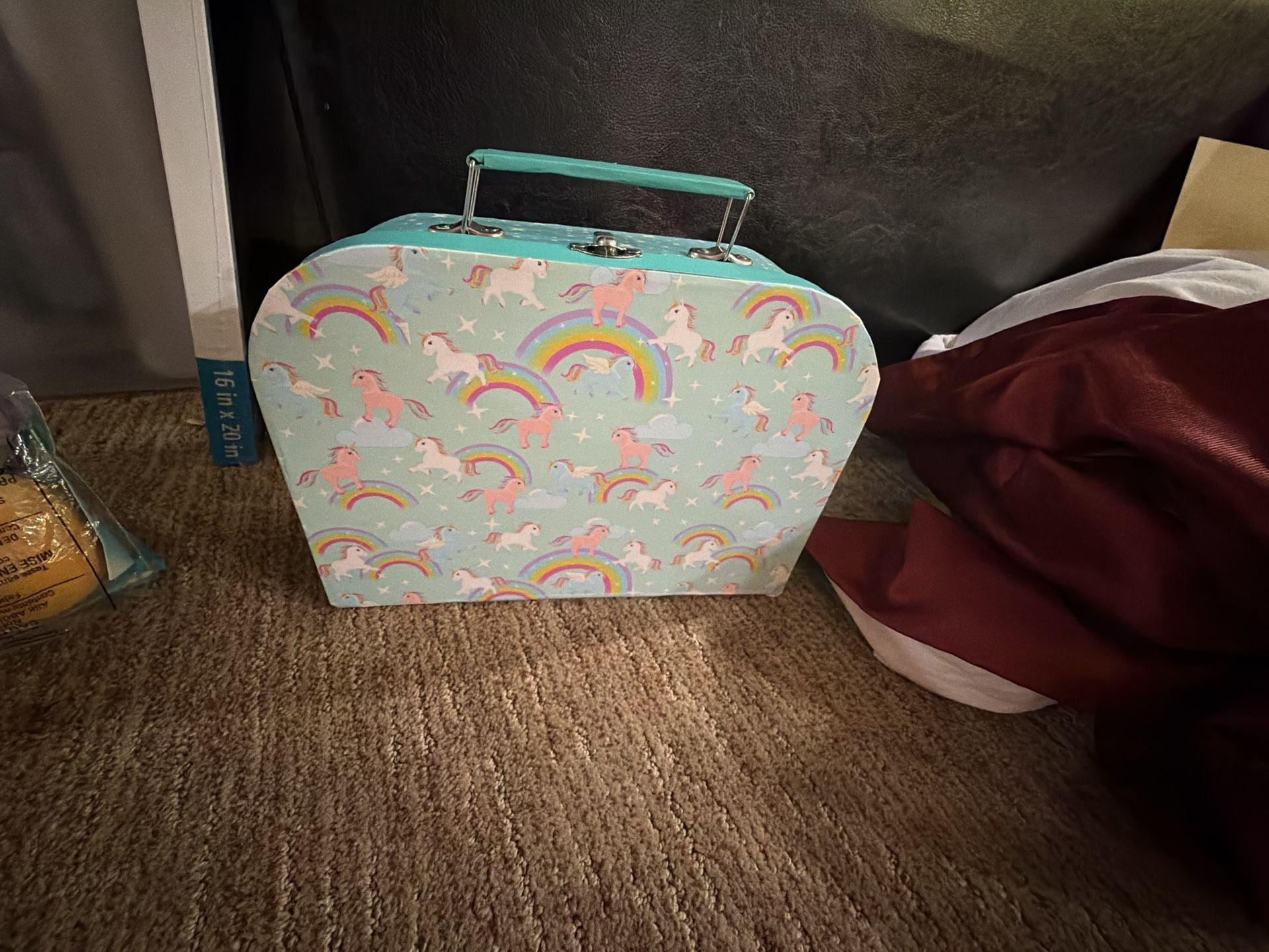 Artika Sew Simply Unicorn Sewing Kit Carrying Case 1