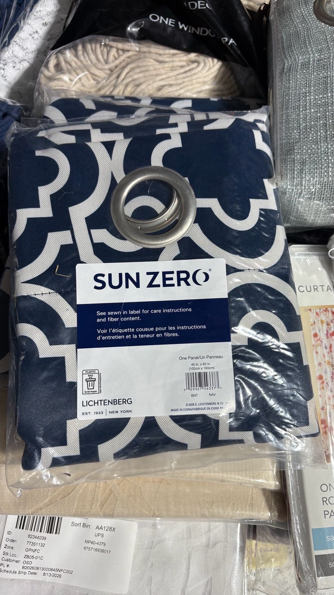 2 BNIP Sun Zero Barnett Trellis 40 in. x 63 in. Navy Blackout Curtain 1