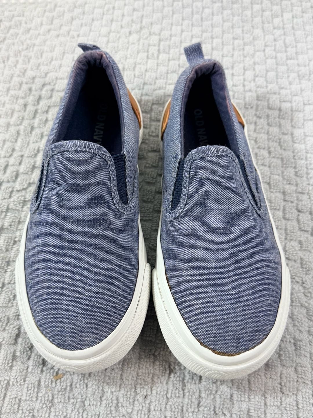 Old Navy Slip-On Sneakers Blue Canvas Casual Kids Shoes 4