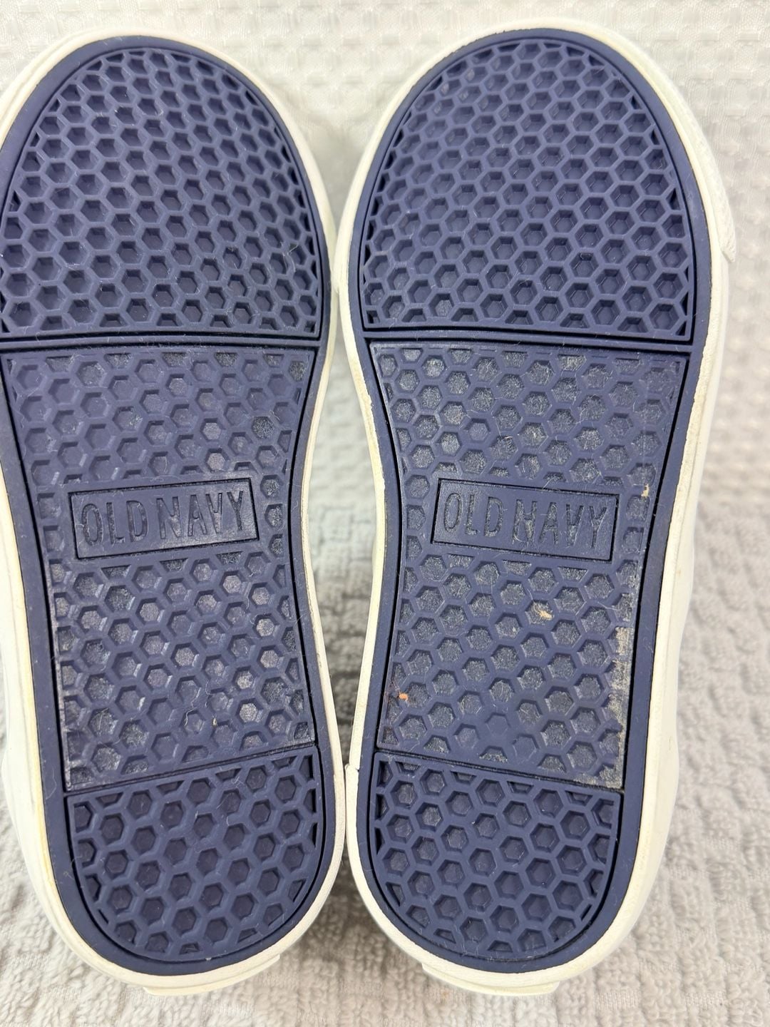 Old Navy Slip-On Sneakers Blue Canvas Casual Kids Shoes 7
