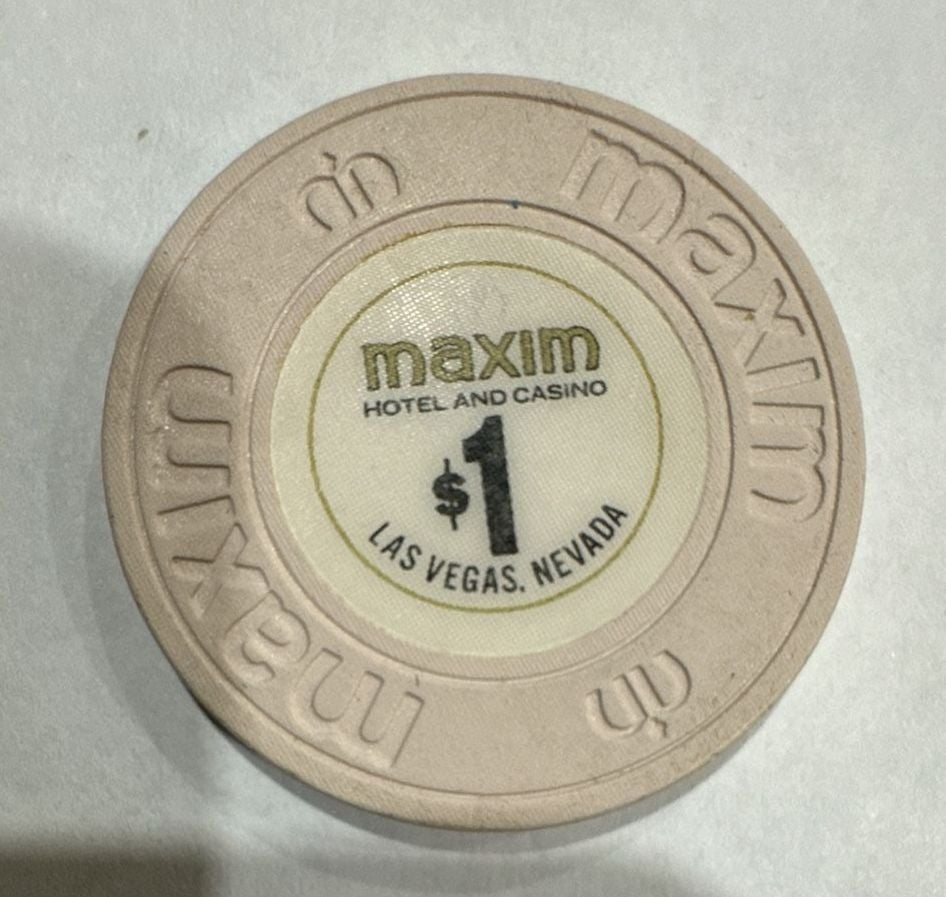 Maxim $1 vintage las vegas casino chip 2