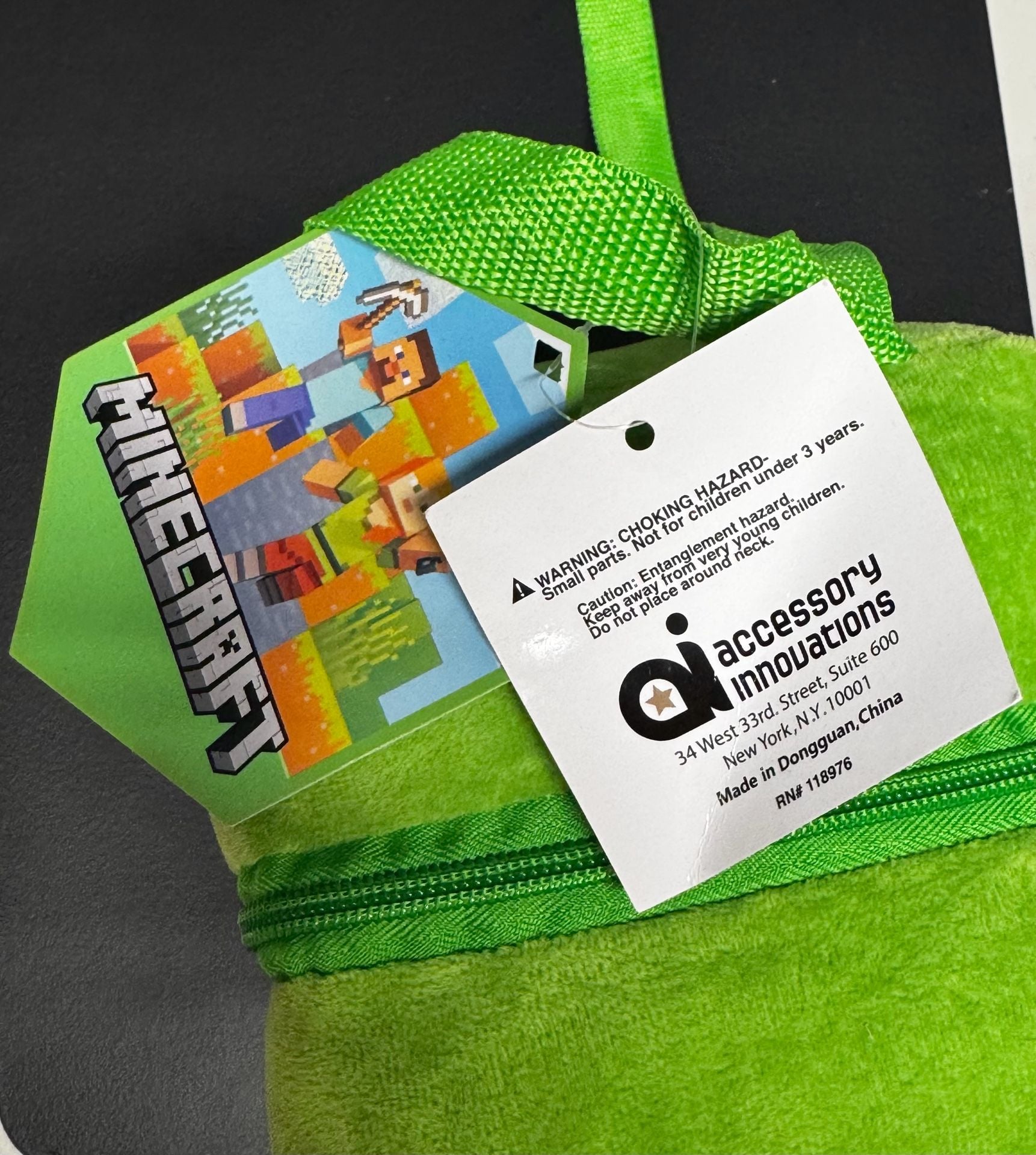 B9 Minecraft Creeper Plush Backpack Green NWT 4