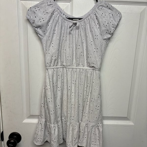 WallFlower Girl Dress Size S (7/8) White Eyelet Ruffle
