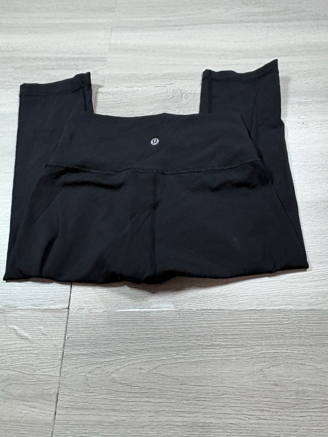 Lululemon Leggings Size 6 Black Athletic Crop Pants 2