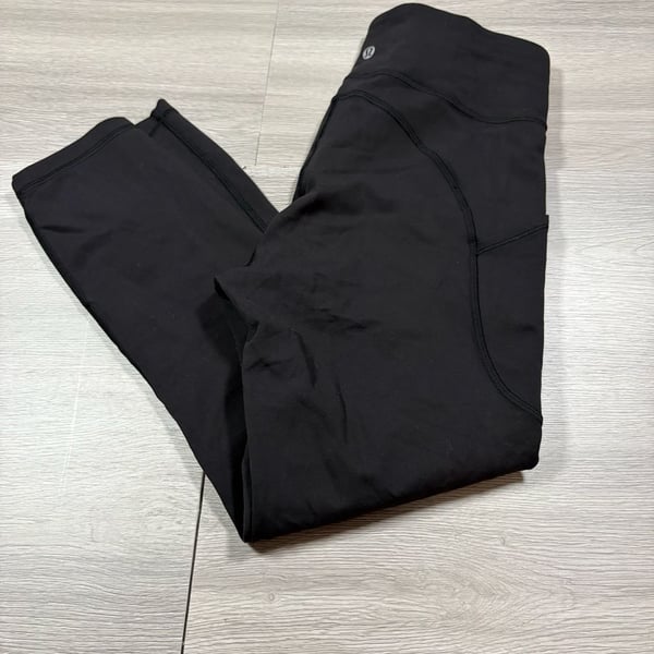 Lululemon All The Right Places Leggings Size 8 Black