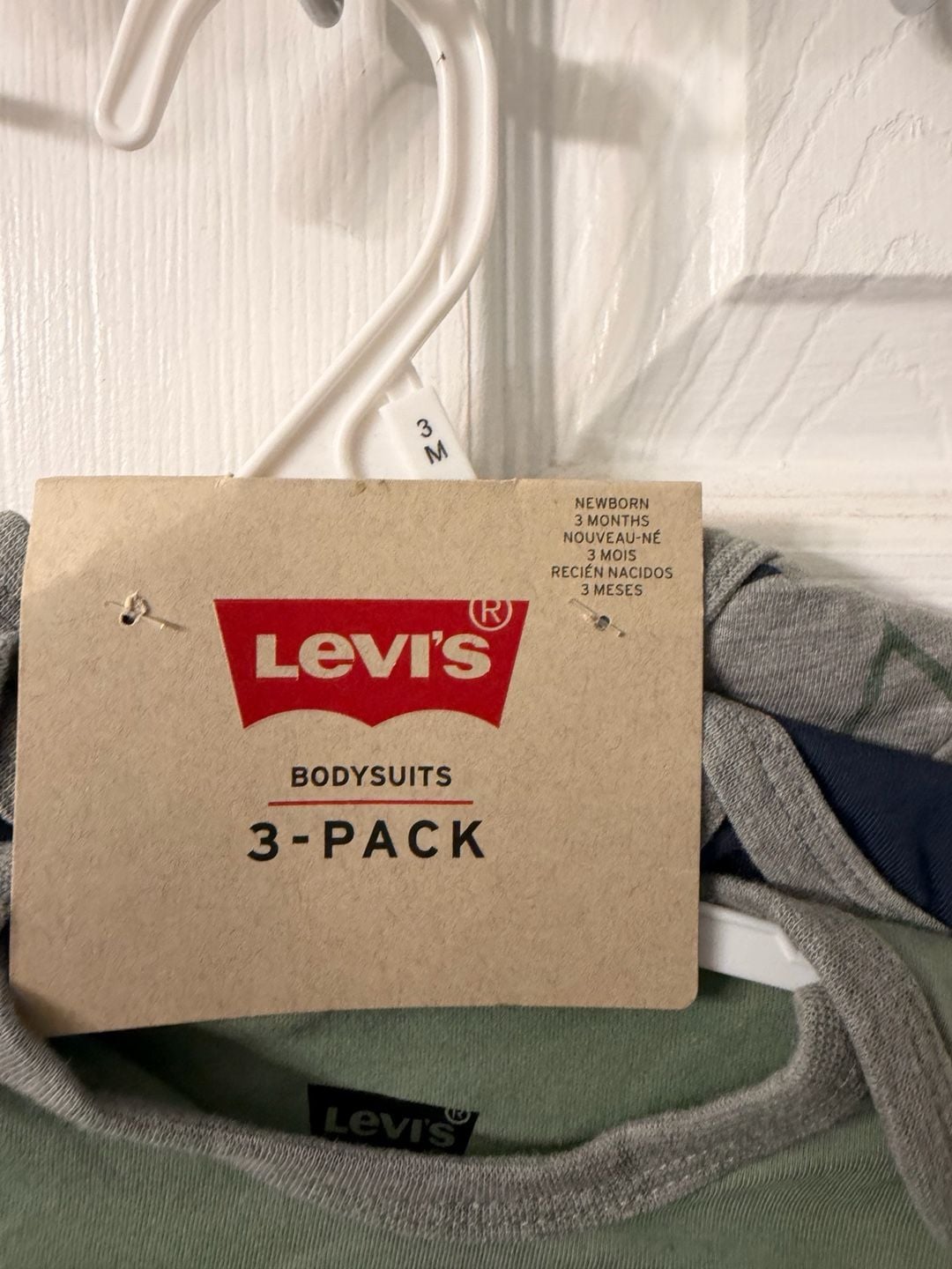Levi's Bodysuits Size 3M 3-Pack Star Graphic 8