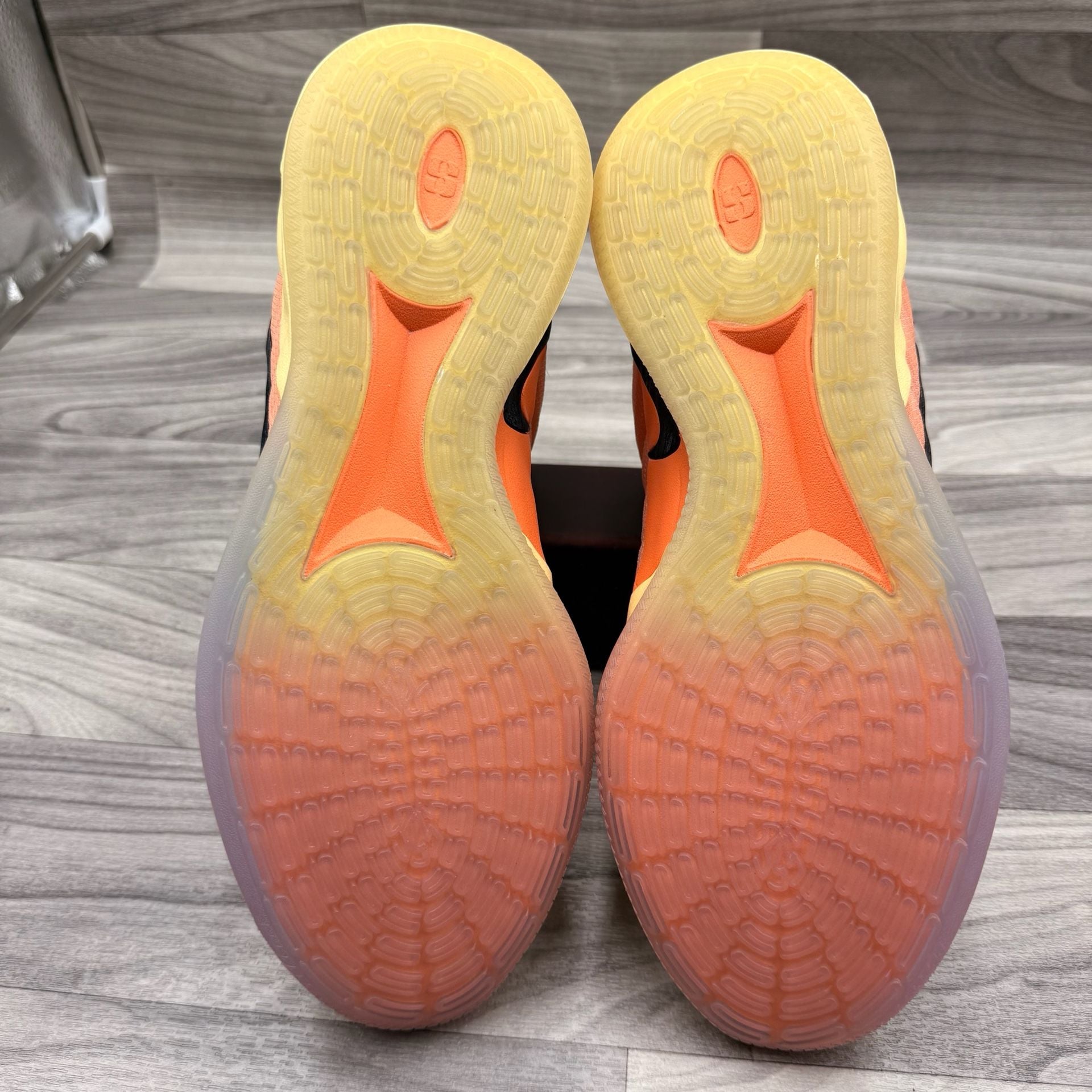 Product thumbnail 6