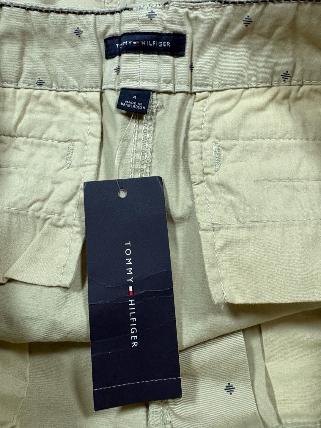 Tommy Hilfiger Chino Skirt Size 4 Beige Diamond Print 4