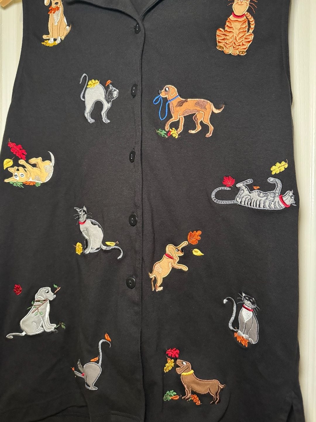 Bechamel Embroidered Cat Dog Vest M Black Novelty Grandmacore 10