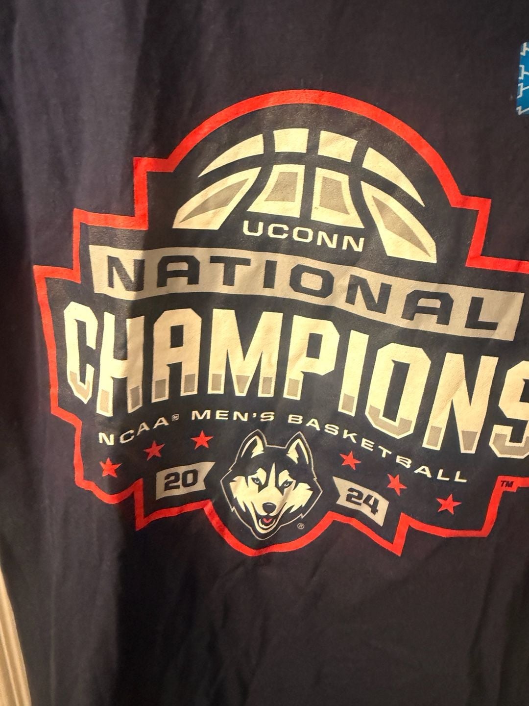 Fanatics UConn Huskies 2024 National Champions T-Shirt Size S Navy 5