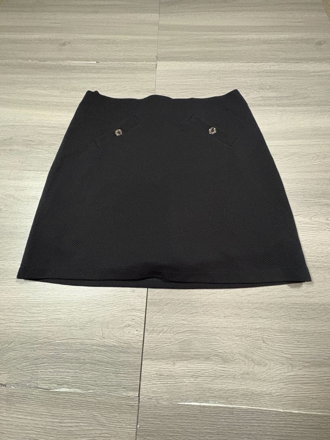 Jones New York Mini Skirt Size S Black Textured Button Flap Pockets 2