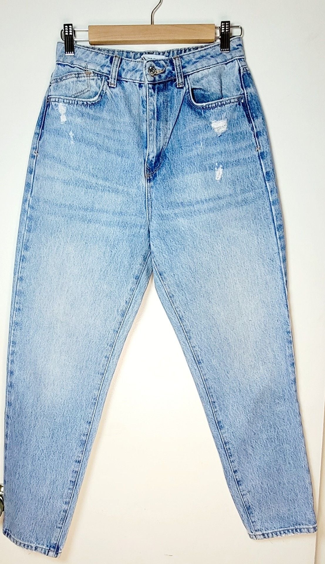 Zara Distressed Mom Jeans Size 4 Light Wash Denim 2