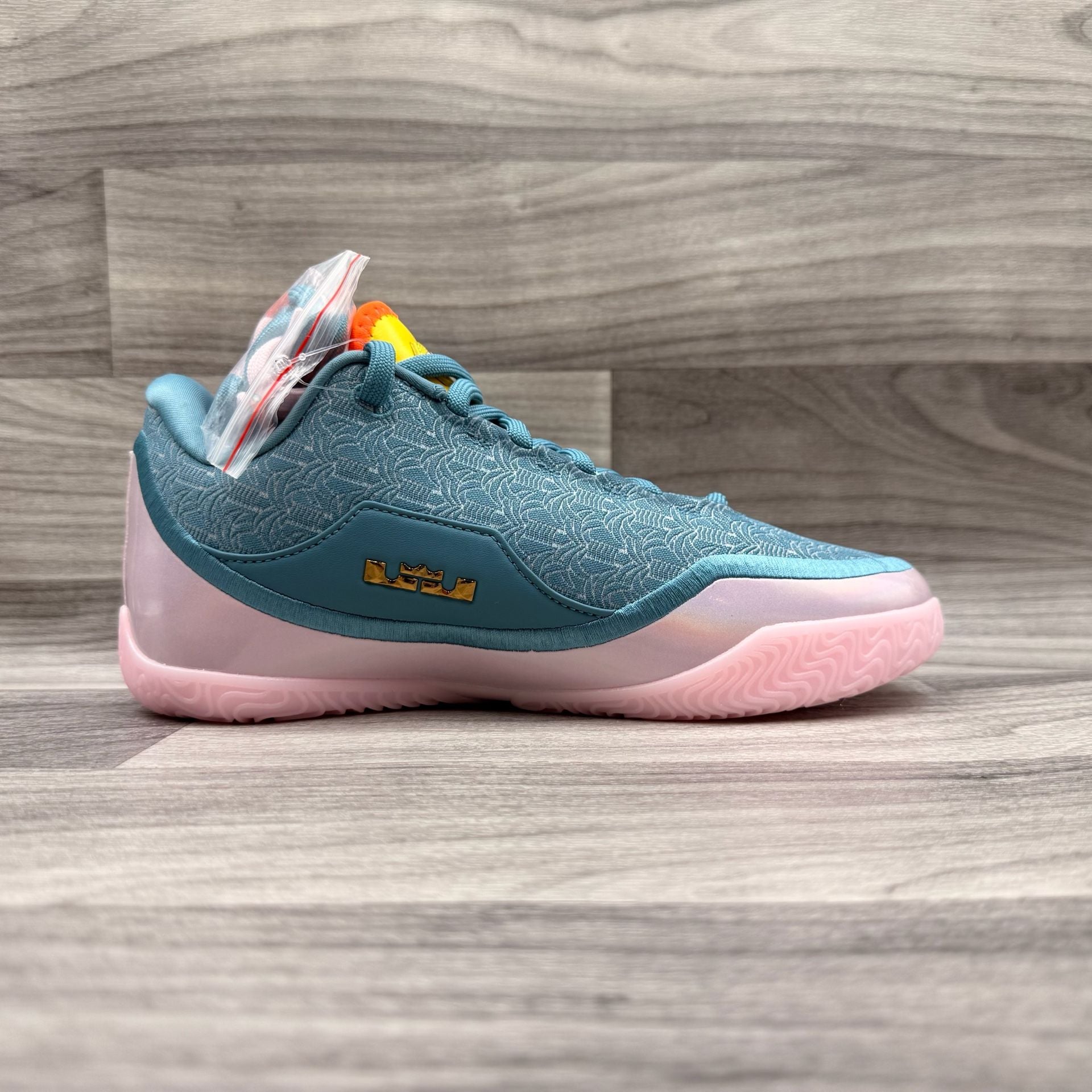 Nike LeBron 23 GS 'Miami Twice' Basketball Shoes 6.5Y W8 NWOB IM9005-001 19
