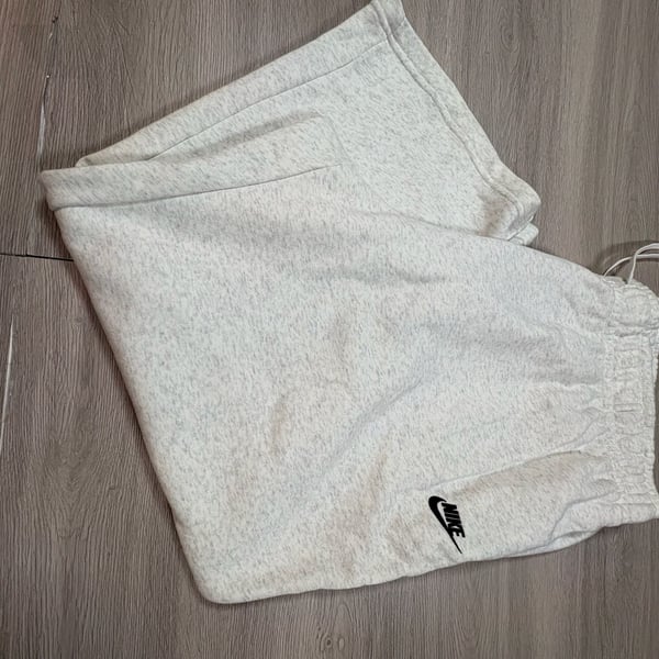 Nike Sportswear Club Fleece Sweatpants Size 3X Grey Heather Mid-Rise