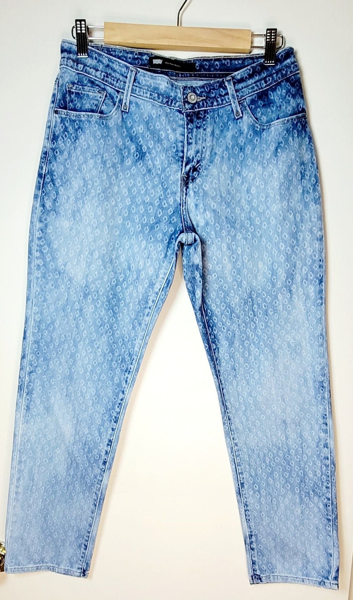 Levi's Mid Rise Skinny Size 28 Diamond Print Blue Denim Jeans 4
