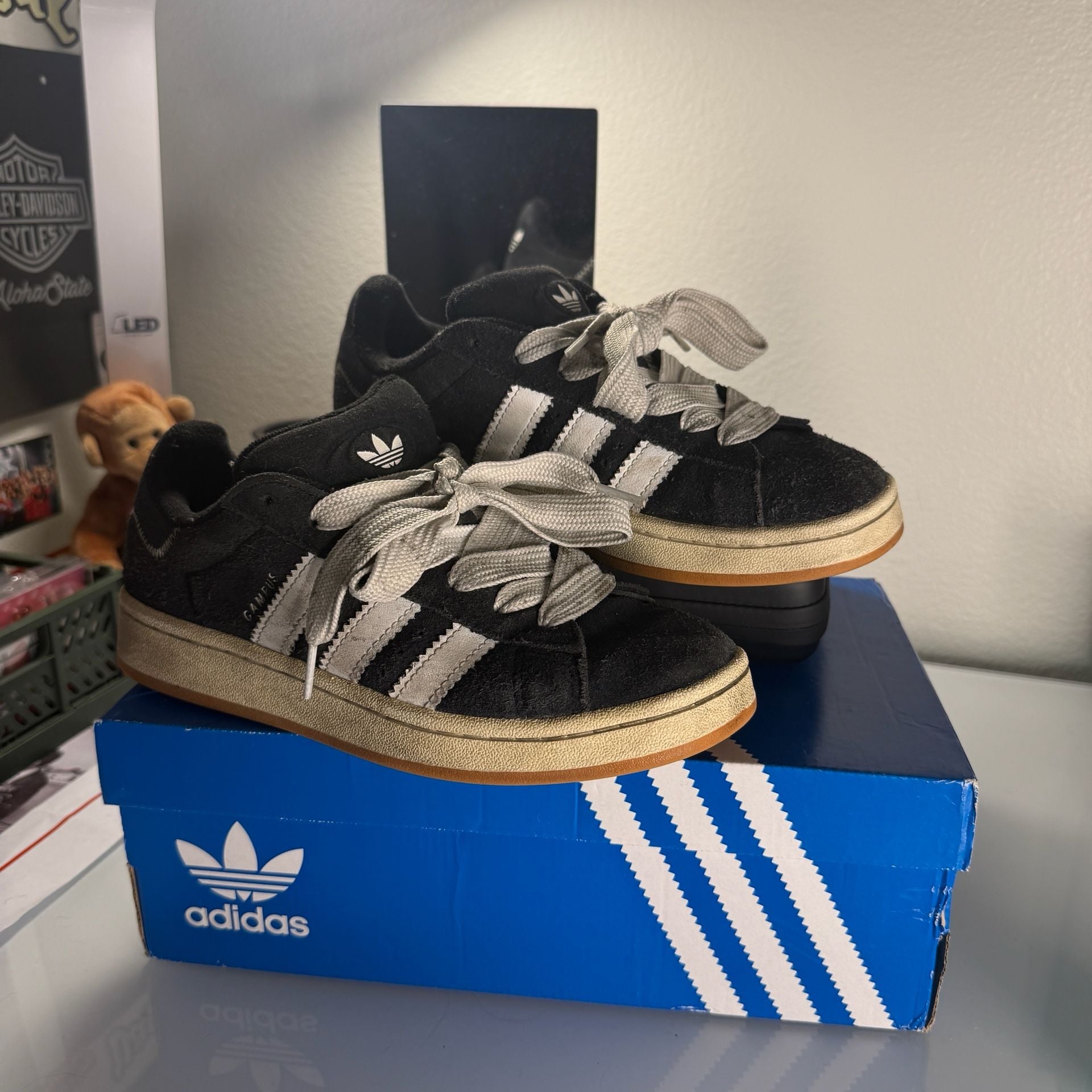 Adidas Campus 00s Size 7 Core Black Sneakers (Box not included) 9