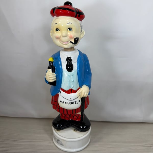 Vintage Mac Boozer Musical Decanter Ceramic Scotsman Figurine with Box