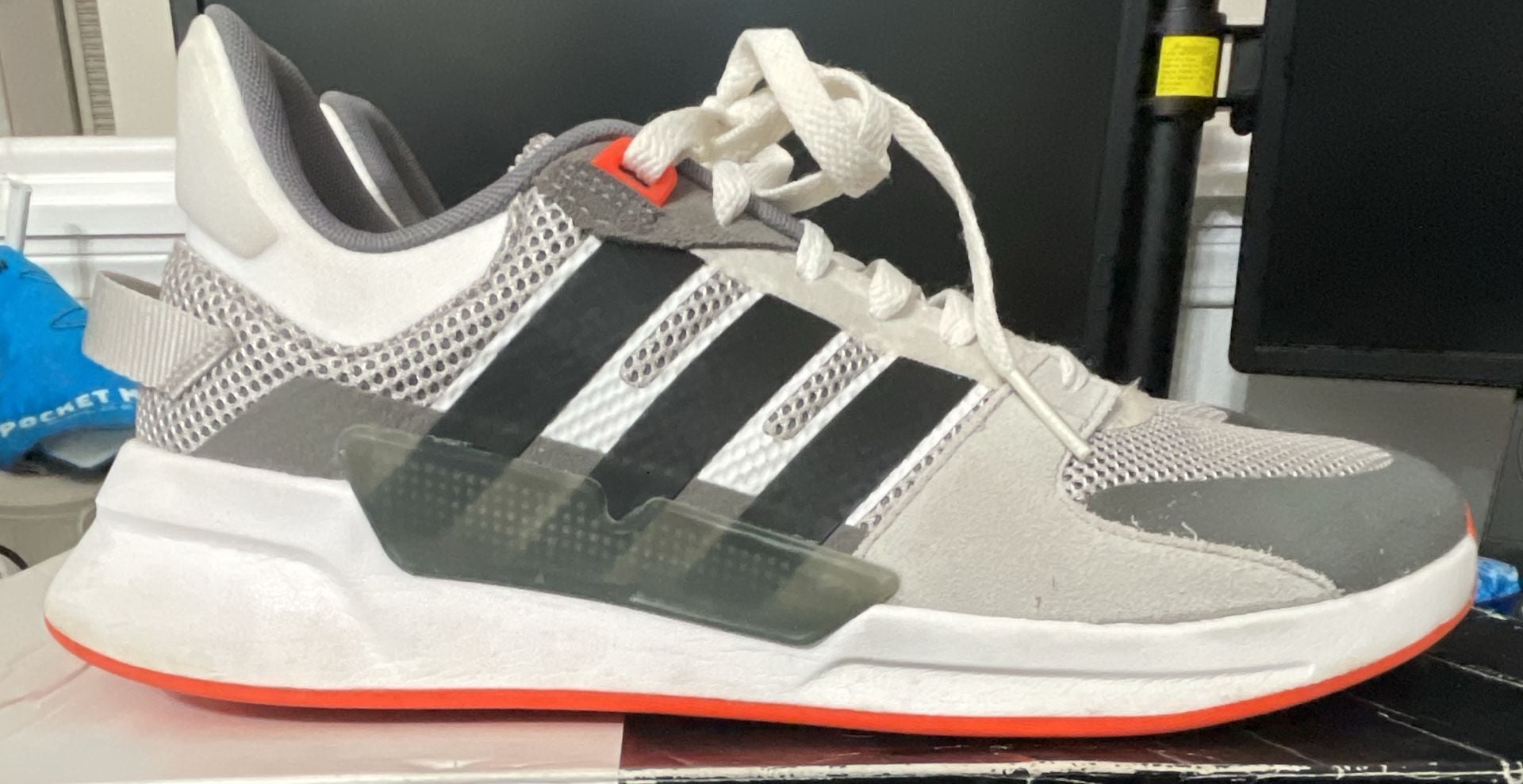 Adidas Run90s Size 10 Grey Black Solar Red Running Shoes 5