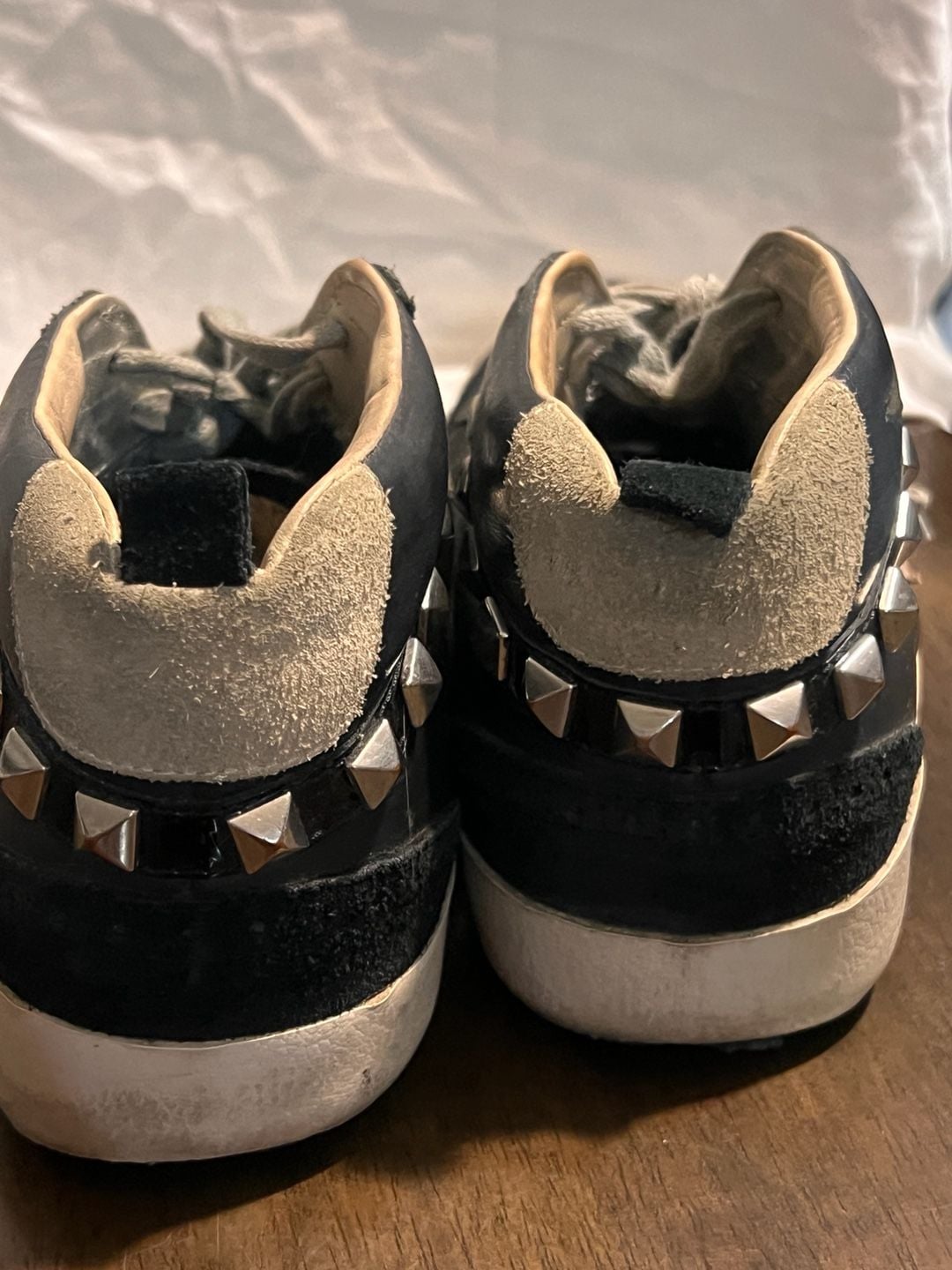 Golden Goose 10