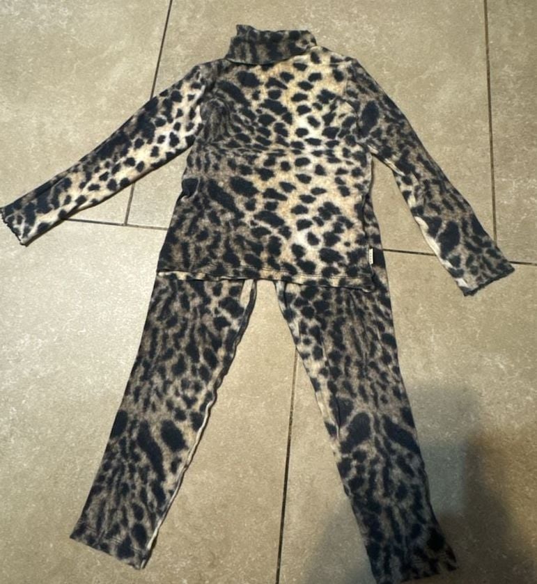Bellerose Leopard Print Turtleneck and Leggings Set Size 6 1
