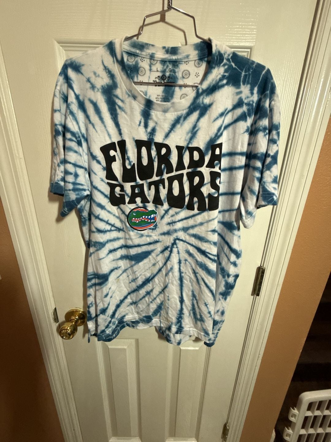 Three Square Florida Gators T-Shirt Size L Blue White Tie Dye 3