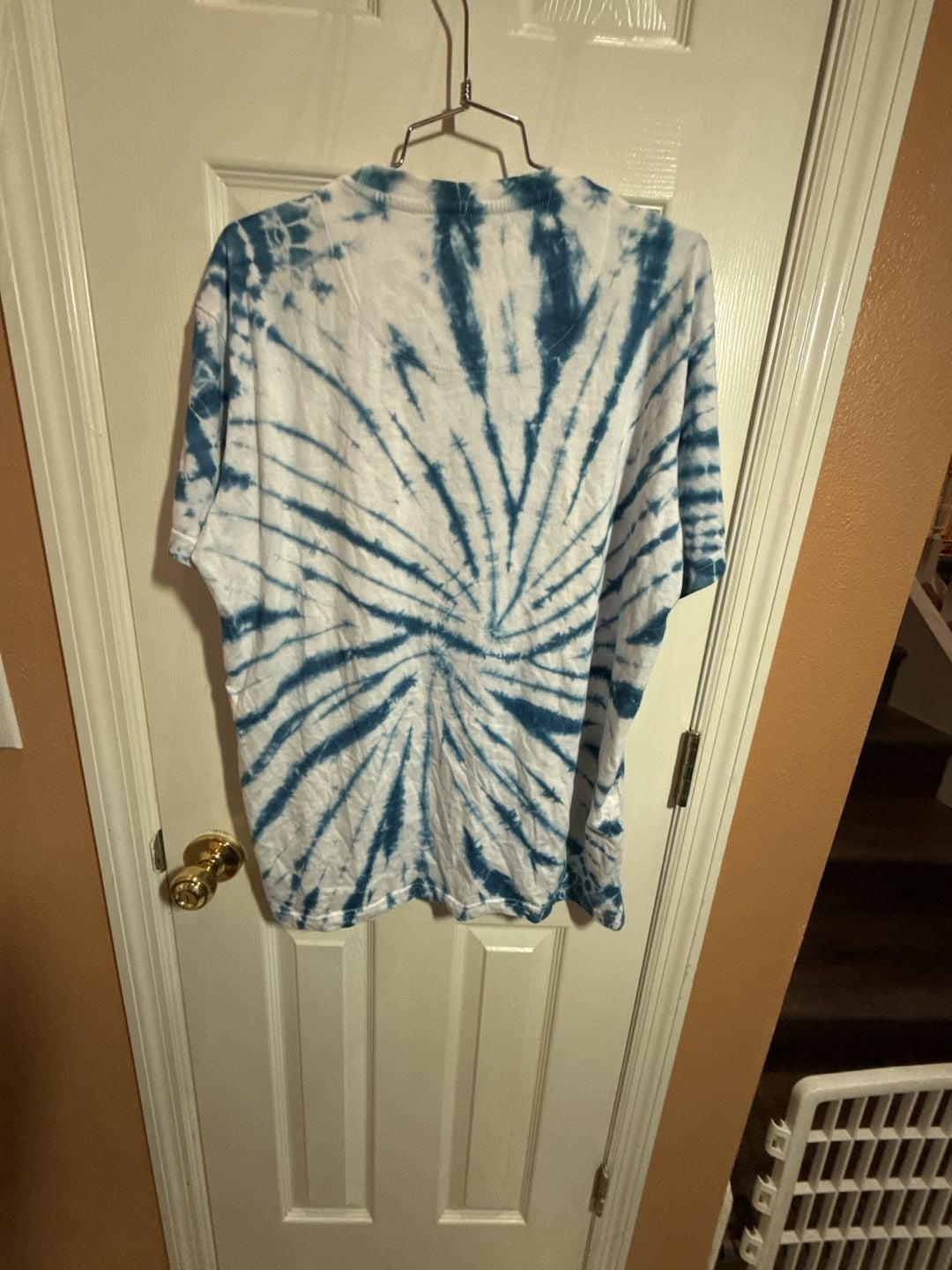 Three Square Florida Gators T-Shirt Size L Blue White Tie Dye 5