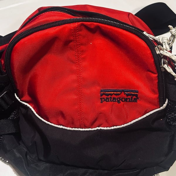 Patagonia  Pablano Lumbar Pack 2002 Y2K Vintage Red 