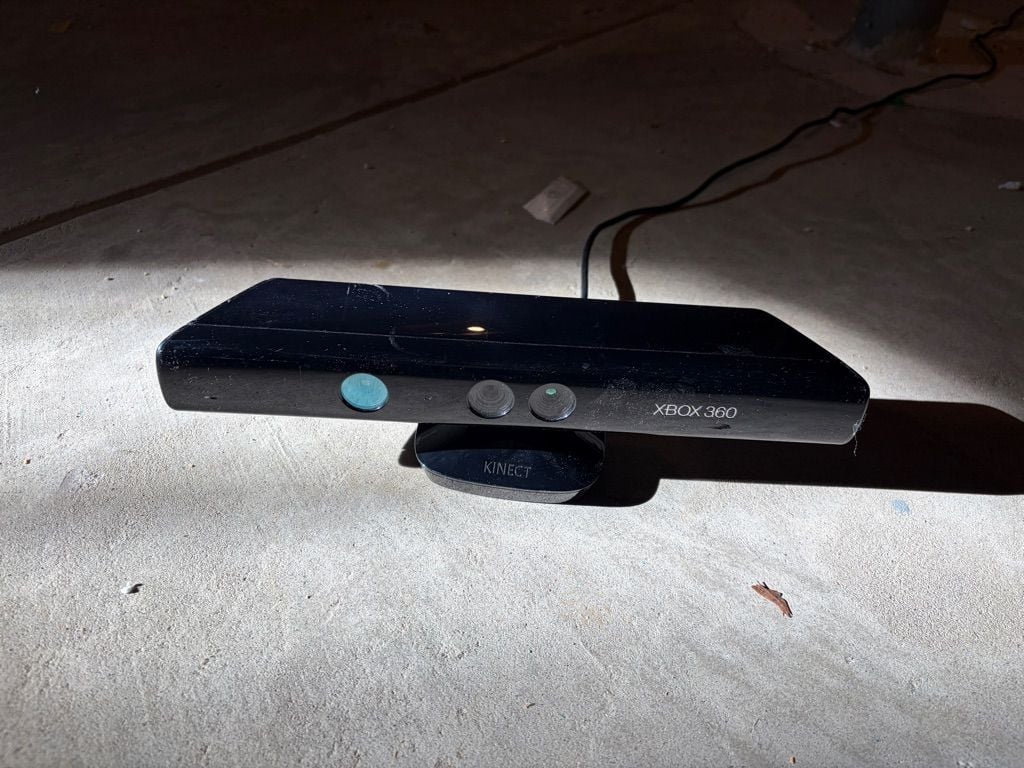 Microsoft Xbox 360 Kinect Sensor Bar 1